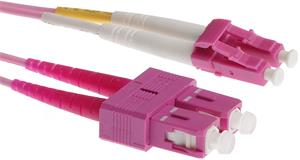 Masterlan fiber optic patch cord, LCupc-SCupc, Multimode 50/125 OM4, duplex, 1m