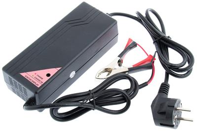 Battery charger WILSTAR 12V/10A for lead acid AGM/GEL accumulators (40 - 130Ah)